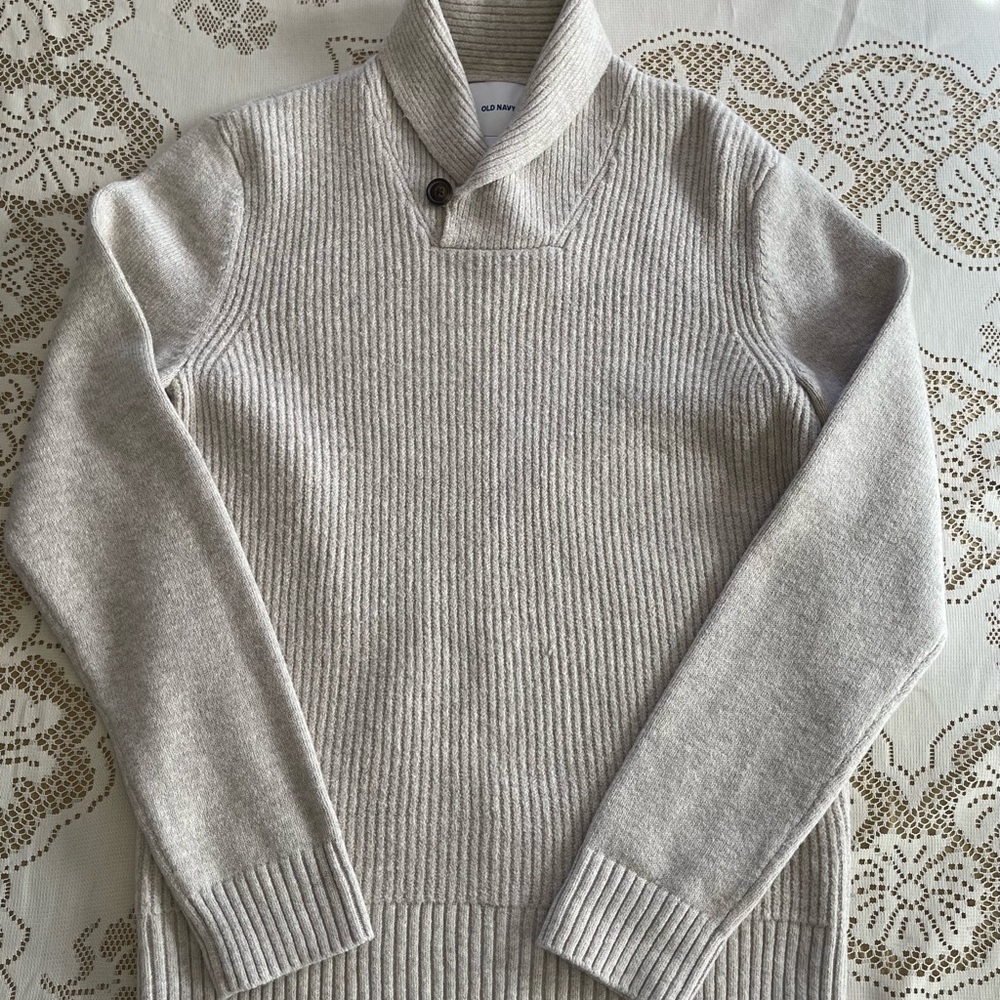 Old Navy Cream Ribbed Knit Sweater